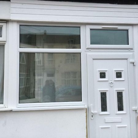Abbey Wood Station Five Bedroom Self Contained House Exterior foto